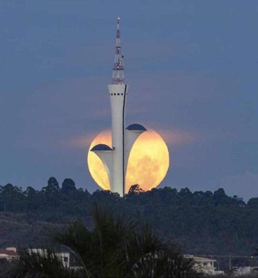 Flat No Life Com Espetacular Vista Do Lago Brasilia Bagian luar foto